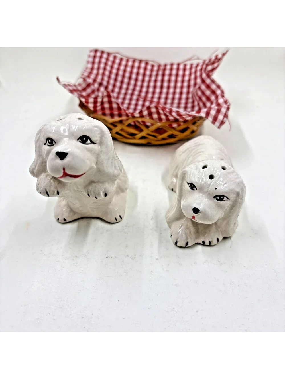 RARE Vintage Salt And Pepper Shakers Dog’s in a basket with red gingham fabric